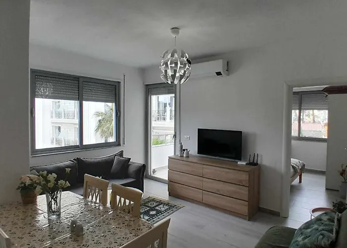 Vigga Apartment Golem (Tirana)